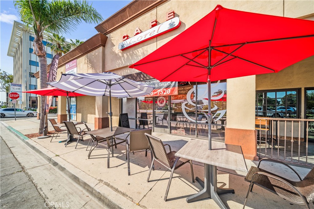 5203 Pacific Coast Hwy