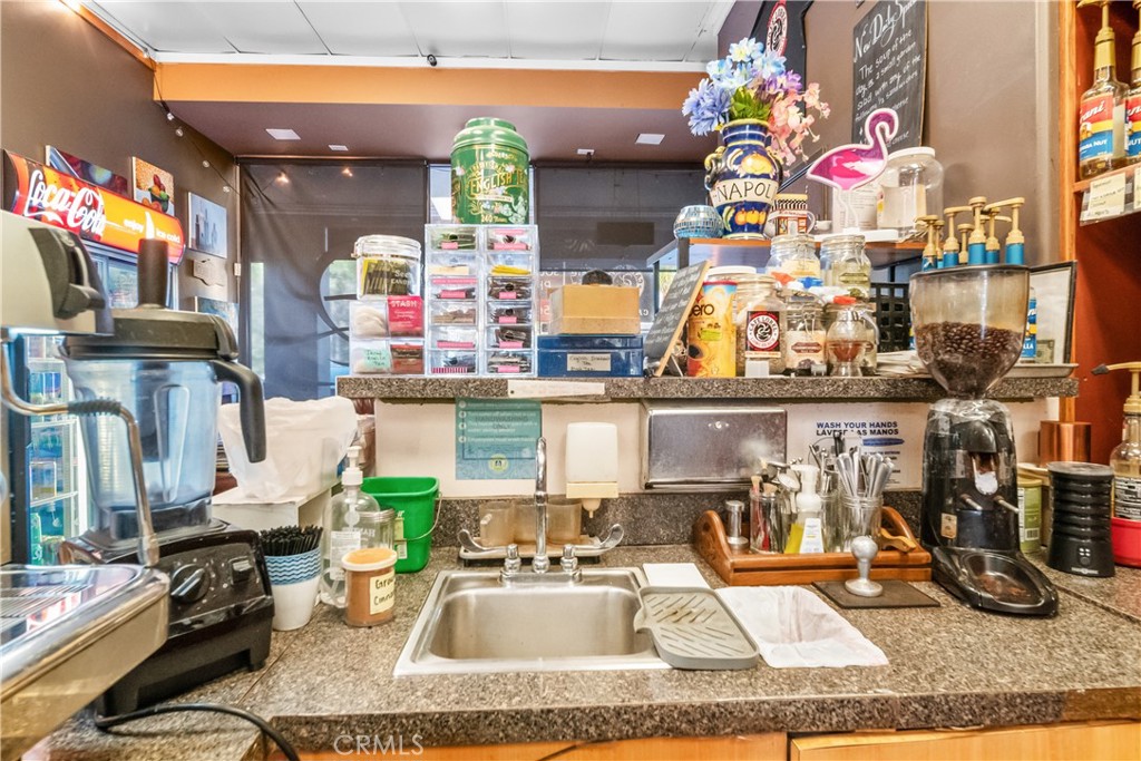 5203 Pacific Coast Hwy