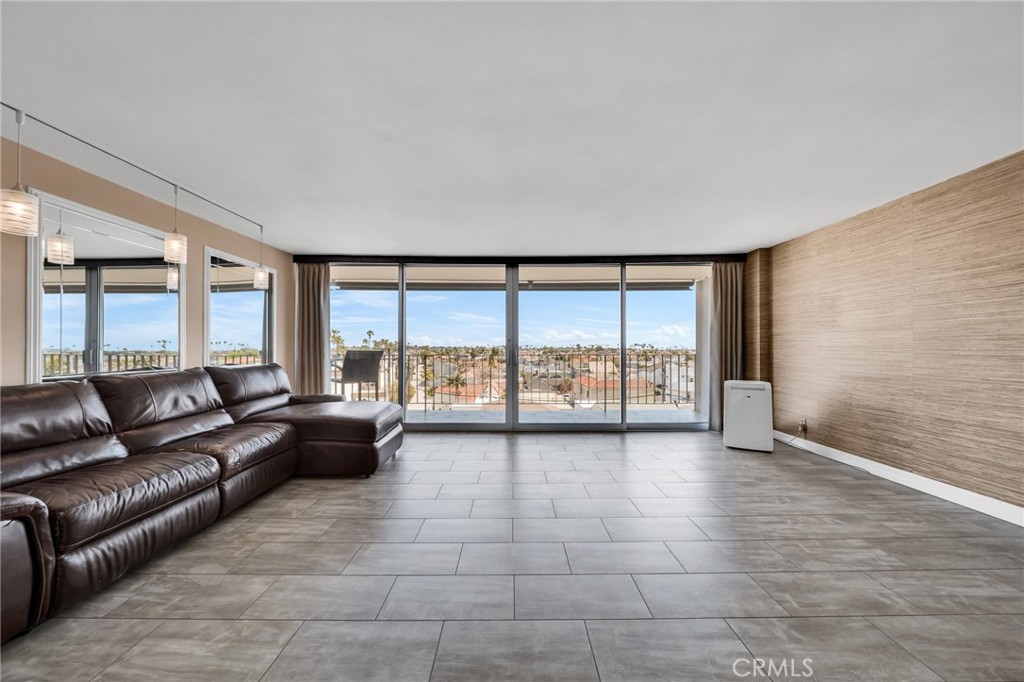 5400 E the Toledo 509