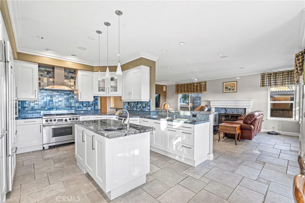25712 Wood Brook Road