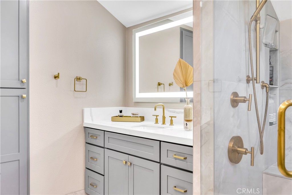 22602 Manalastas Drive