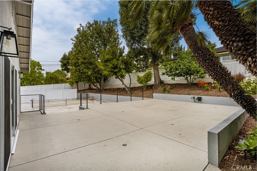 19201 Barrett Lane