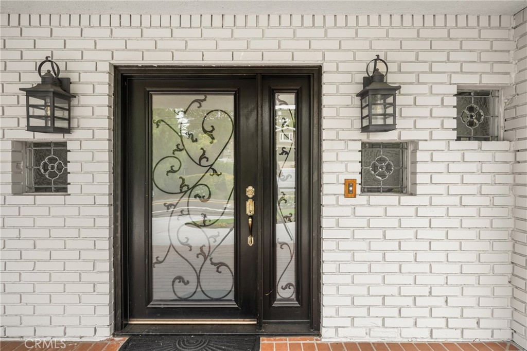 19201 Barrett Lane