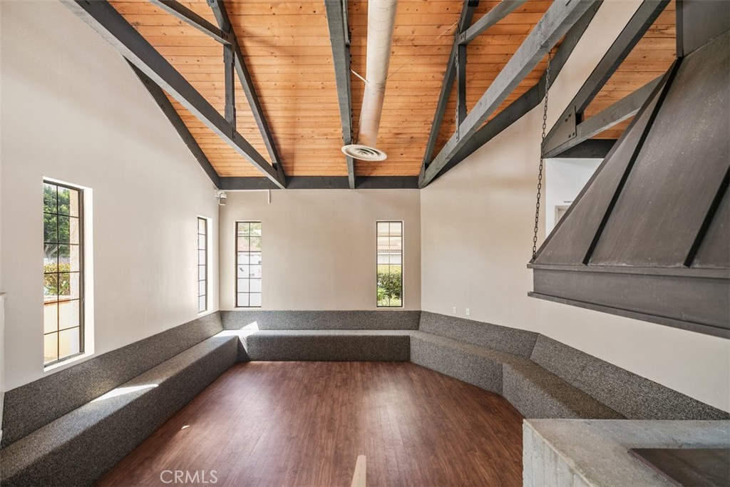 19132 Shoreline Lane 6