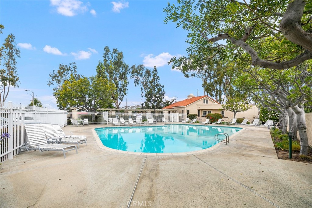 19132 Shoreline Lane 6