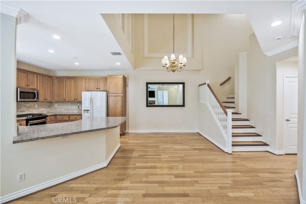 27522 Marriott Court