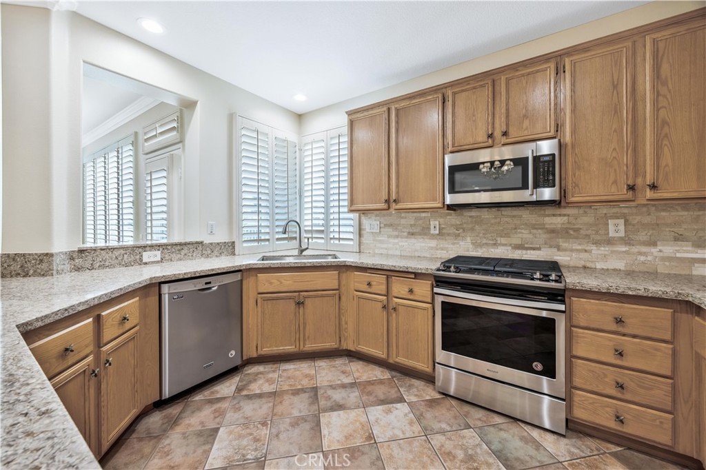 27522 Marriott Court