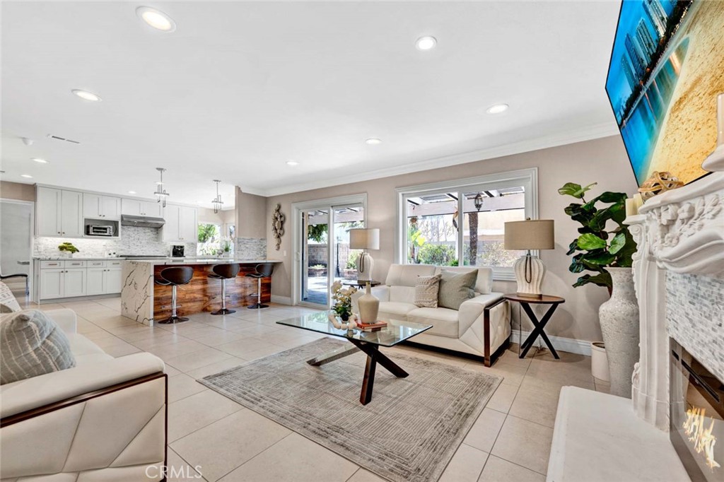 1033 Damascus Circle