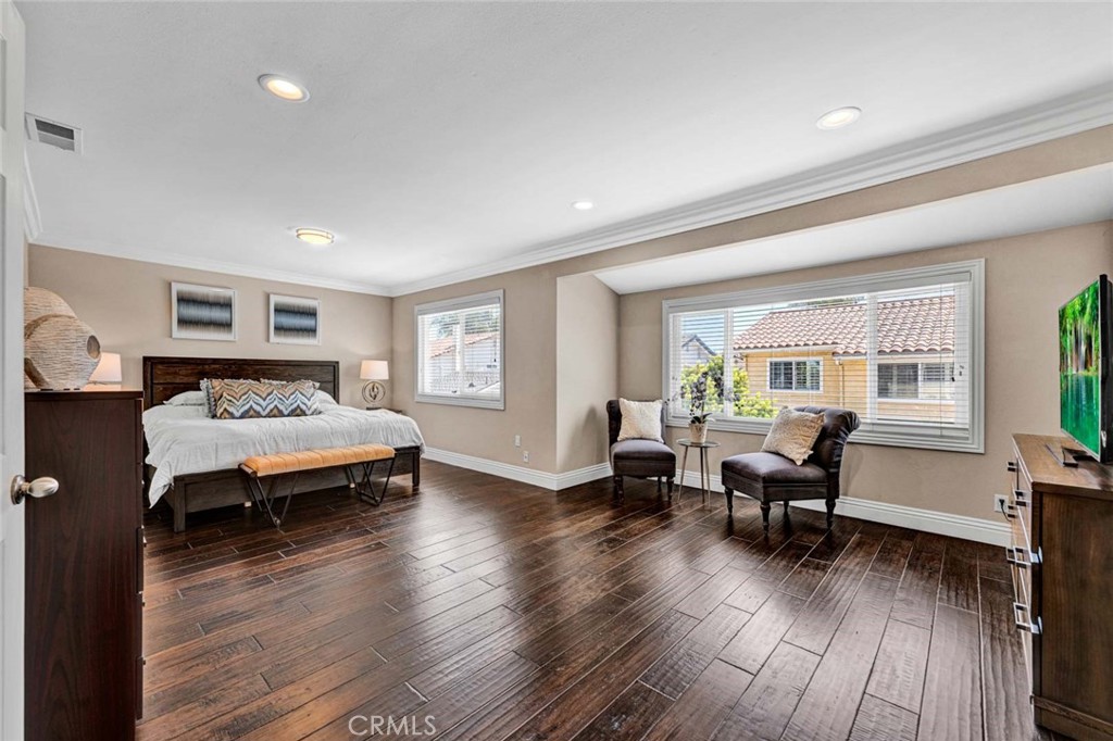 1033 Damascus Circle