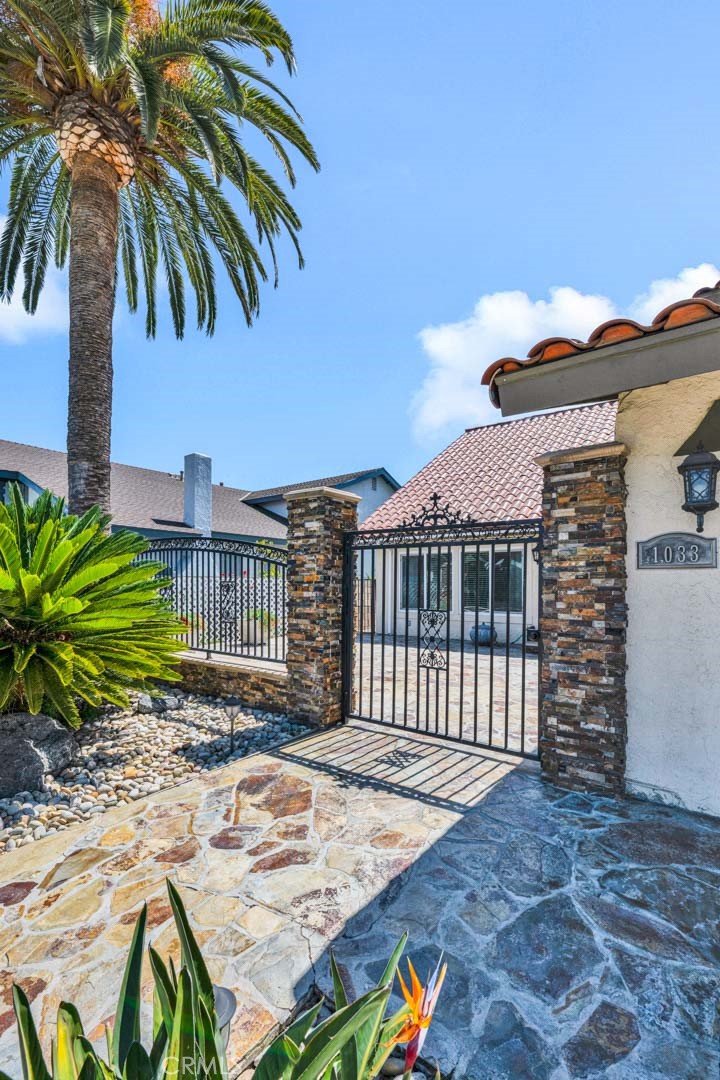 1033 Damascus Circle