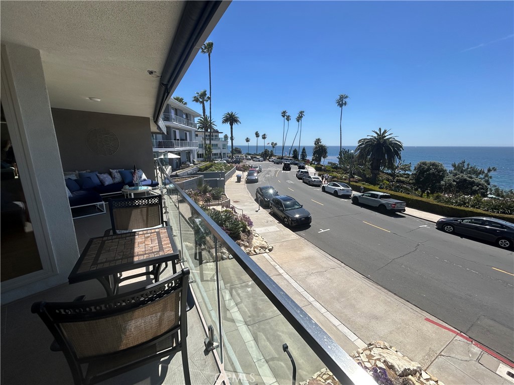 530 Cliff Drive 102