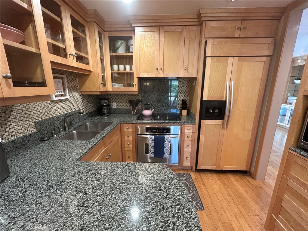 530 Cliff Drive 102