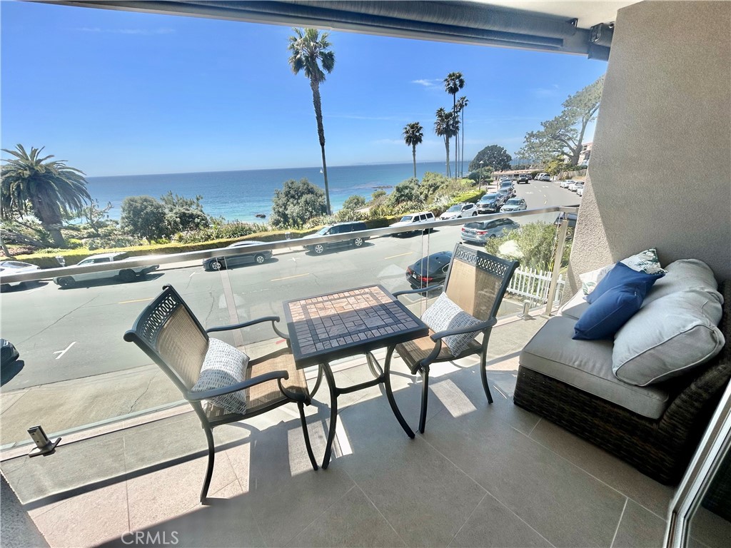 530 Cliff Drive 102