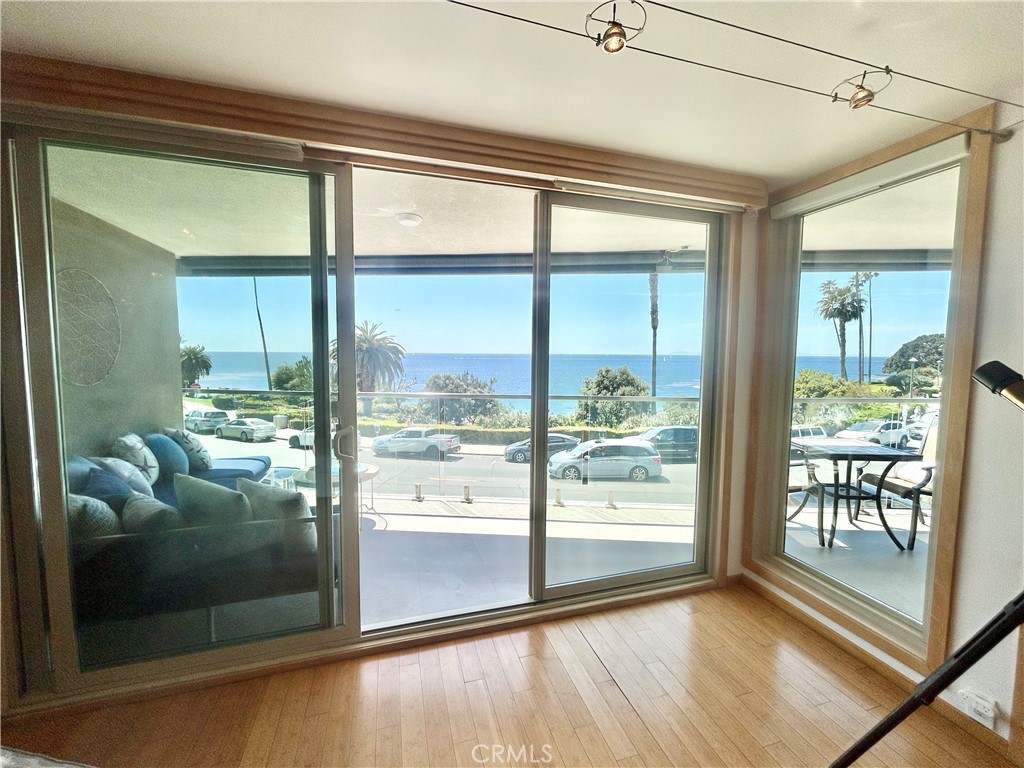 530 Cliff Drive 102