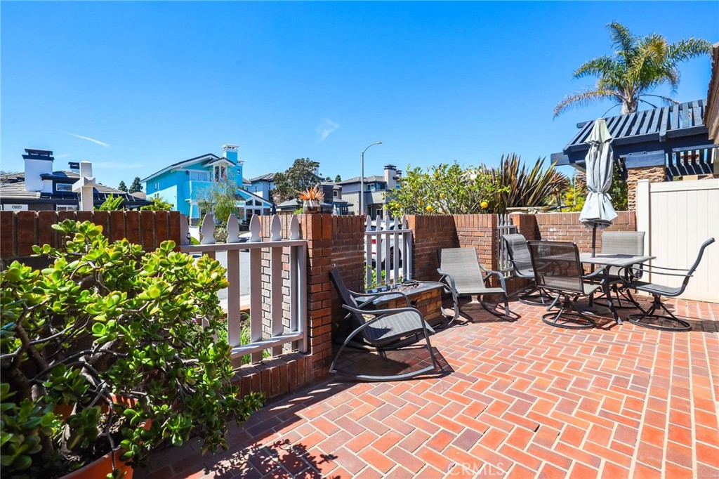 1908 Pine Street