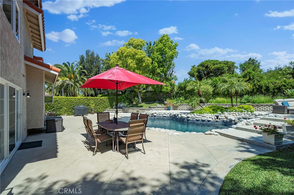 24951 Avenida Bancal