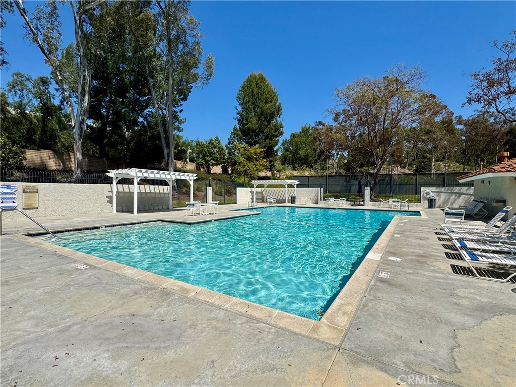 24951 Avenida Bancal