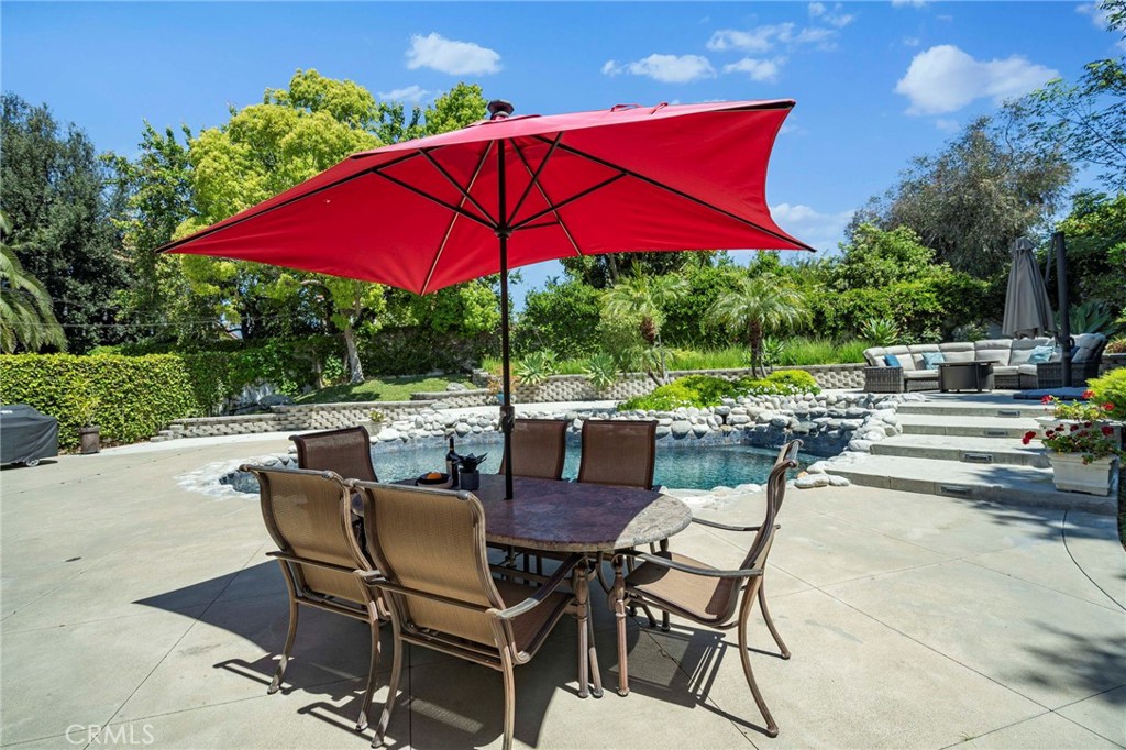 24951 Avenida Bancal