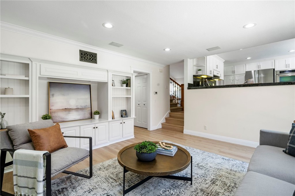 24951 Avenida Bancal