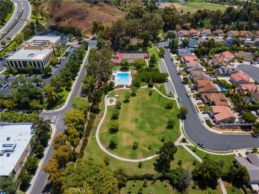 24951 Avenida Bancal