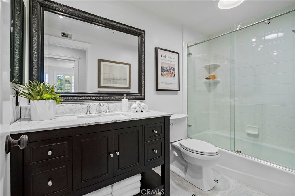 24951 Avenida Bancal