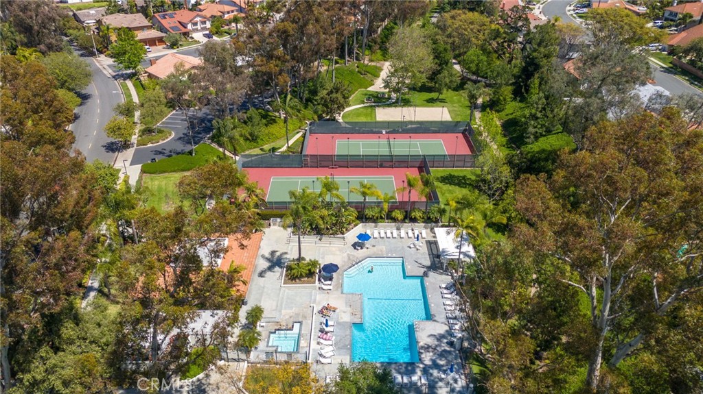 24951 Avenida Bancal