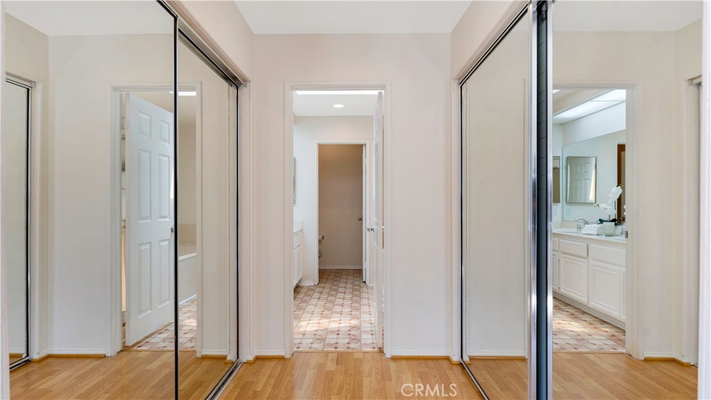 10644 Burlington Place