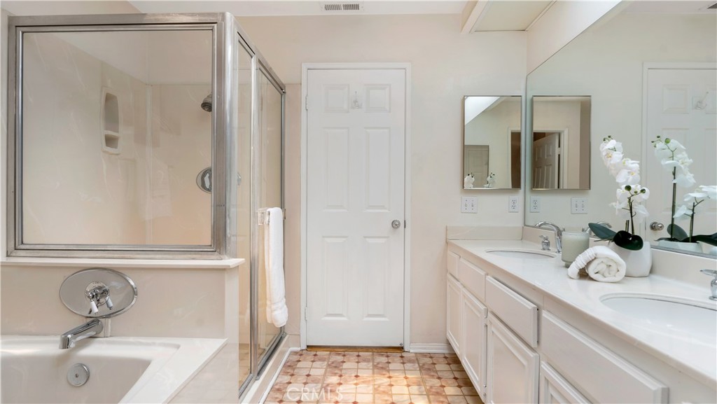 10644 Burlington Place