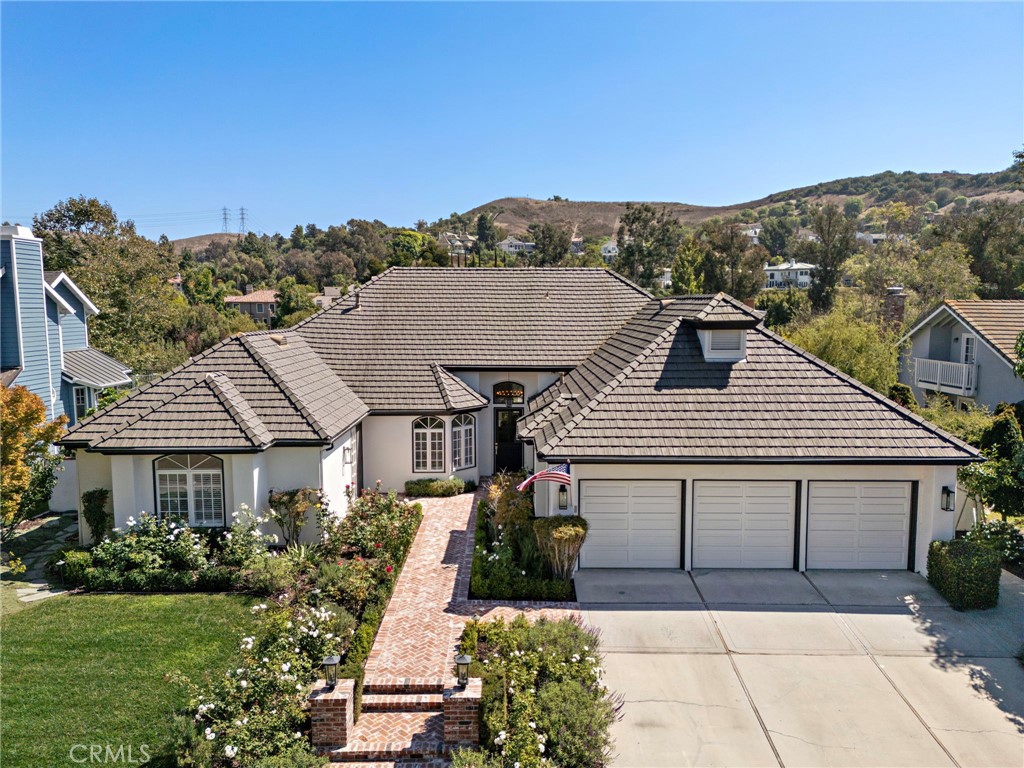 30185 Hillside