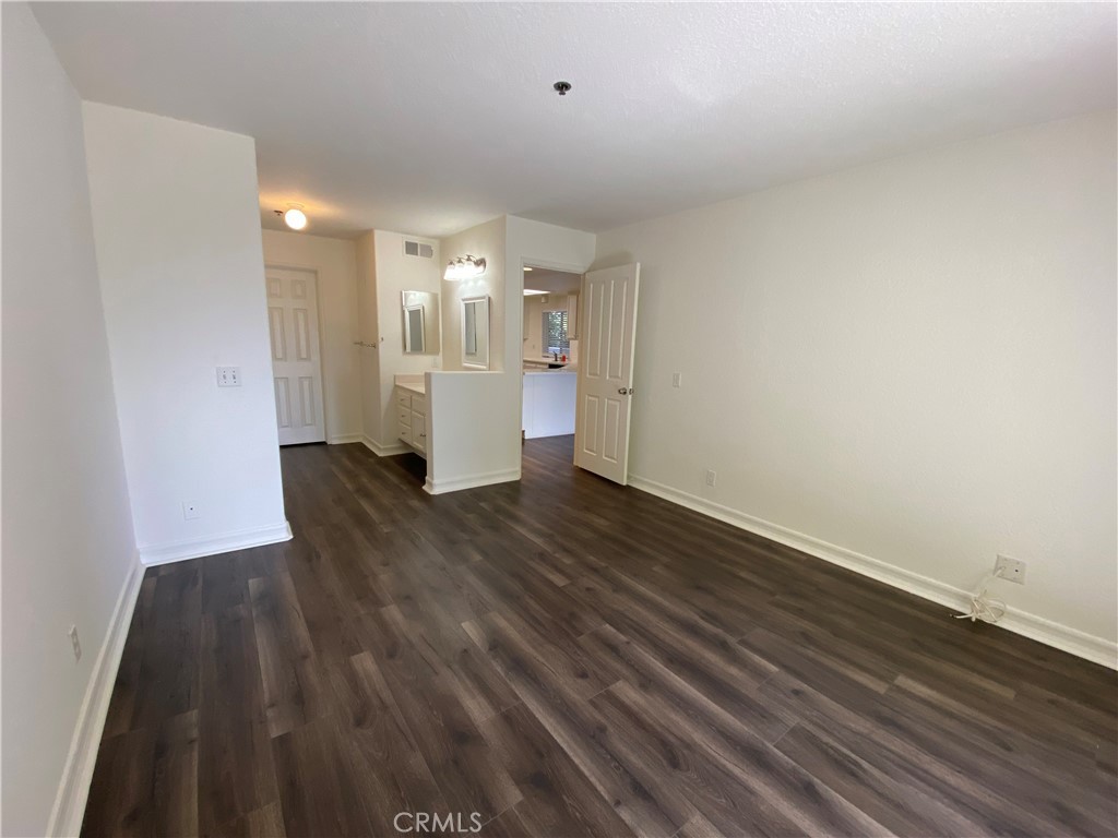 310 Lake Street 111