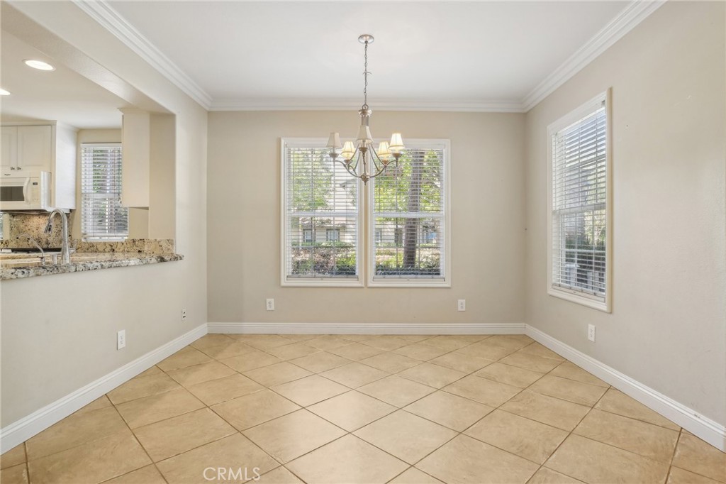 11 Sablewood Circle 78