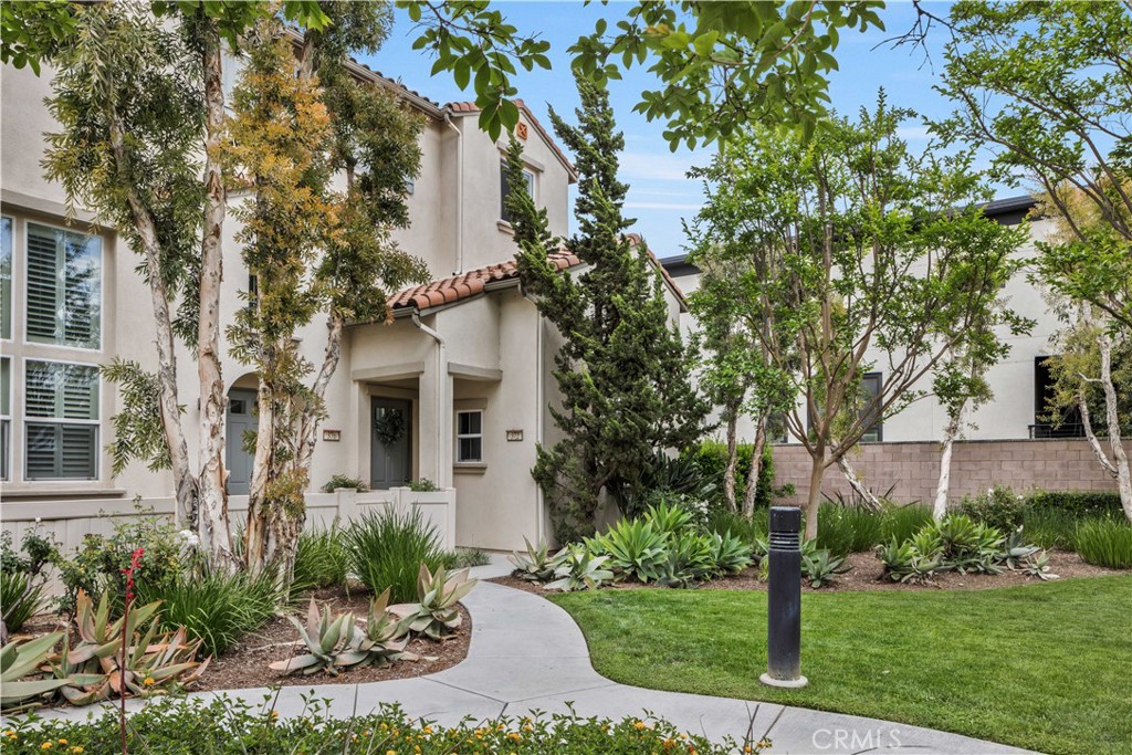 372 W Linden Drive