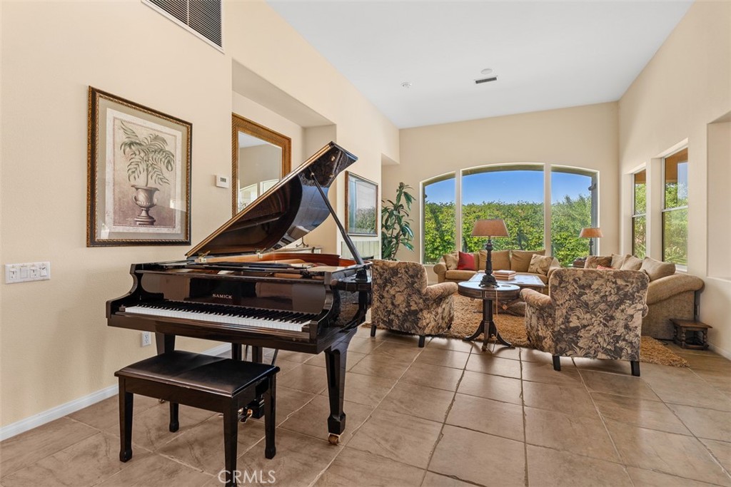 1228 Verdugo Road
