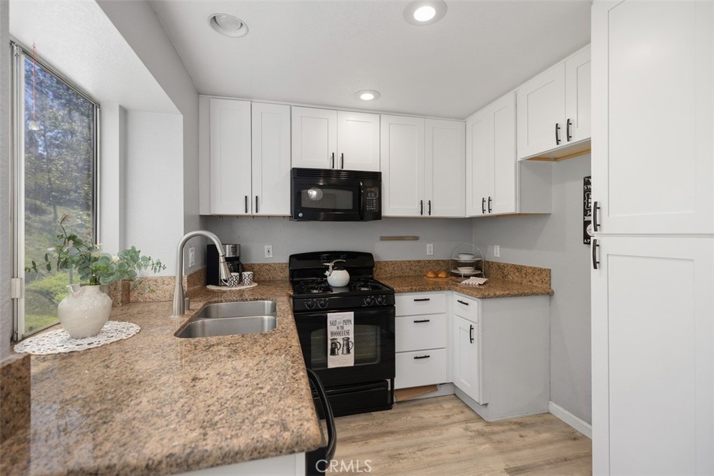 105 Whippoorwill Lane