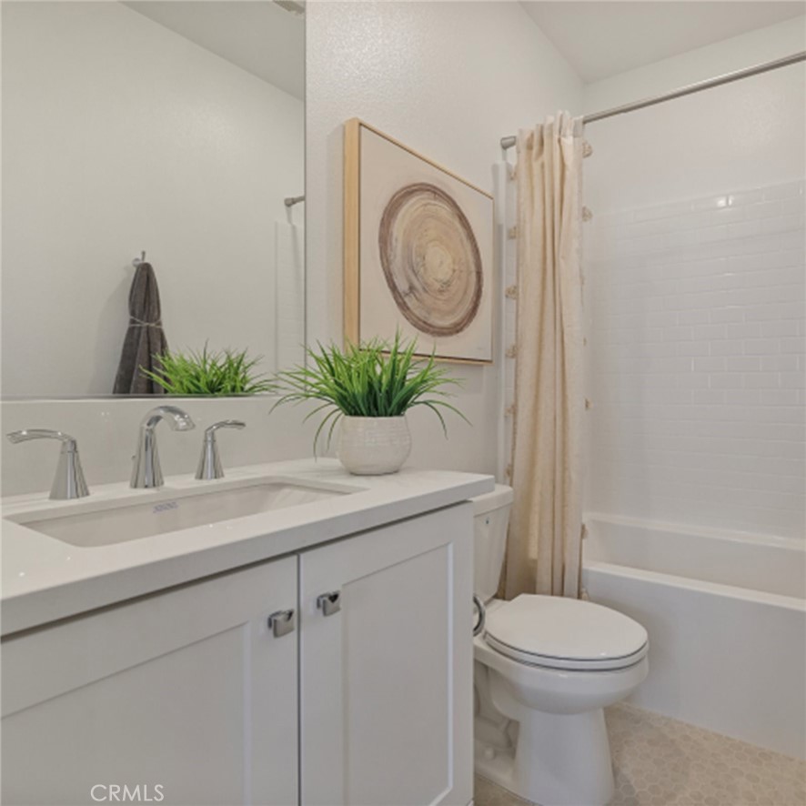 460 Checkerbloom Lane