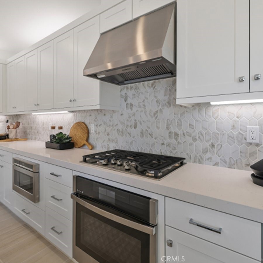 460 Checkerbloom Lane