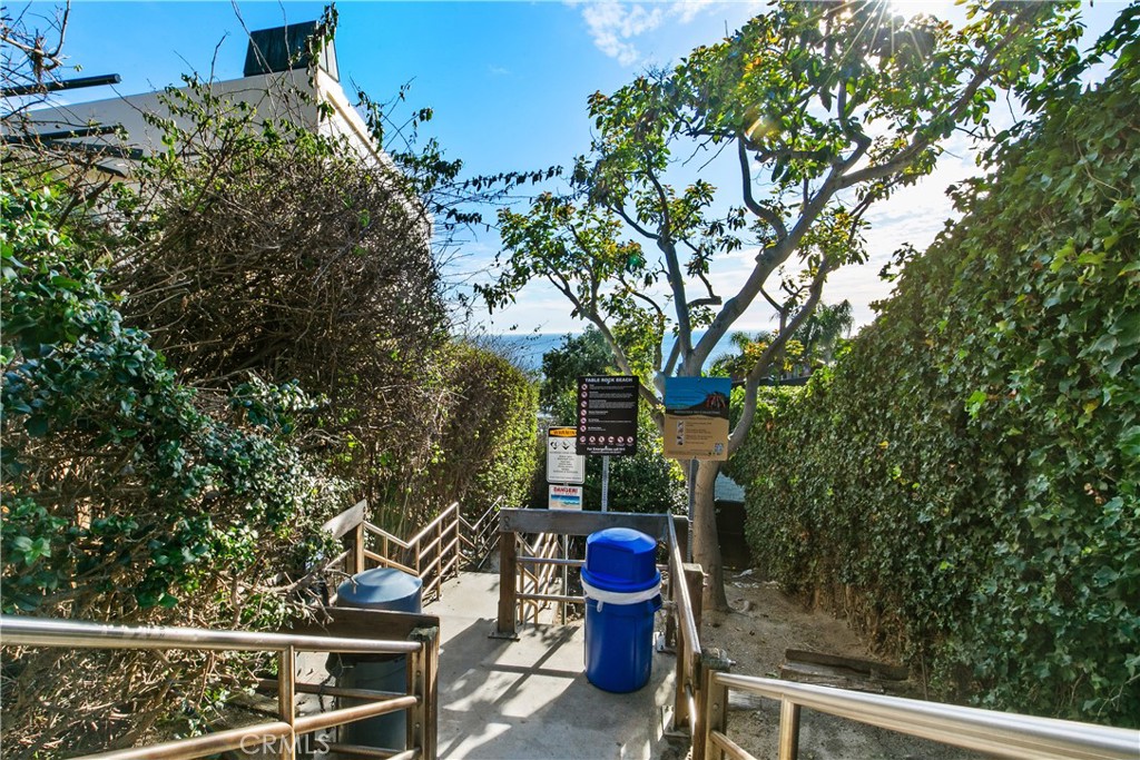 31592 Santa Rosa Dr.