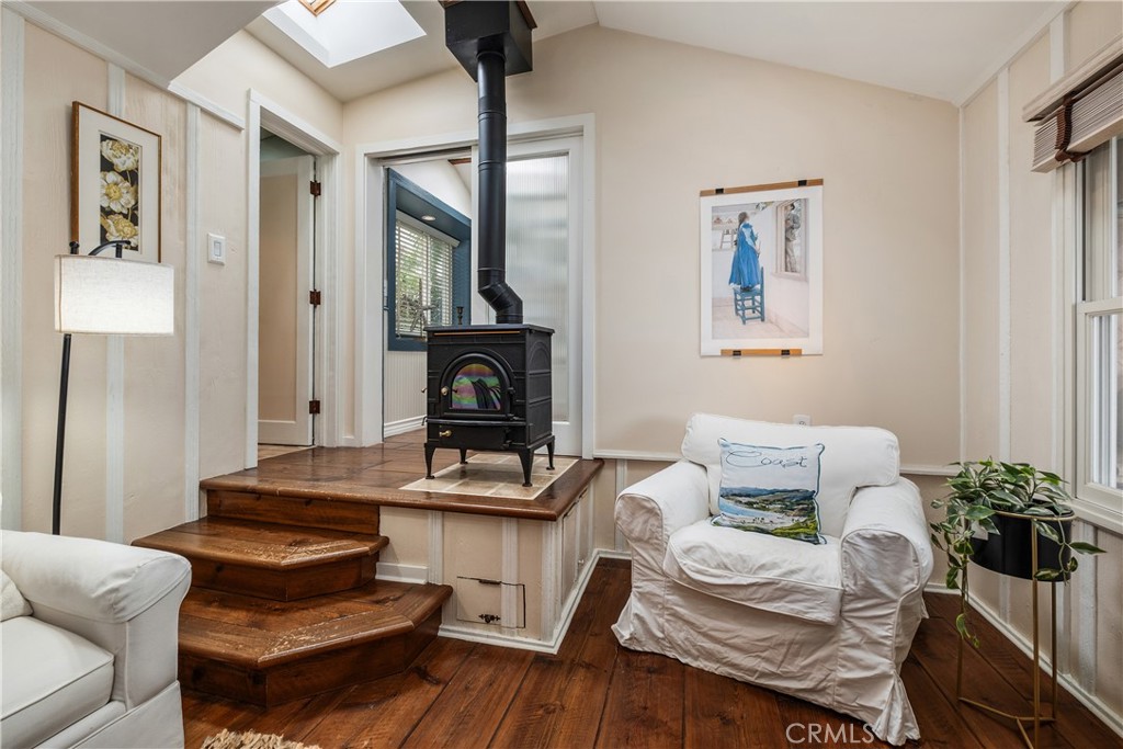 31592 Santa Rosa Dr.