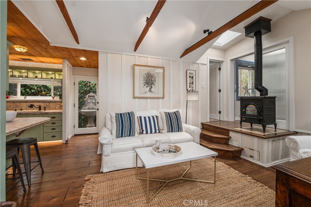 31592 Santa Rosa Dr.