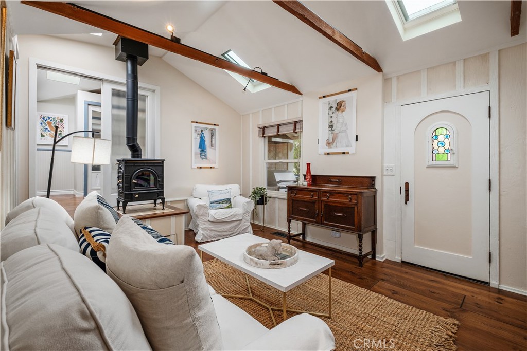 31592 Santa Rosa Dr.