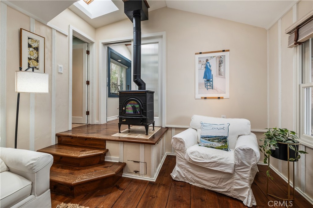 31592 Santa Rosa Dr.