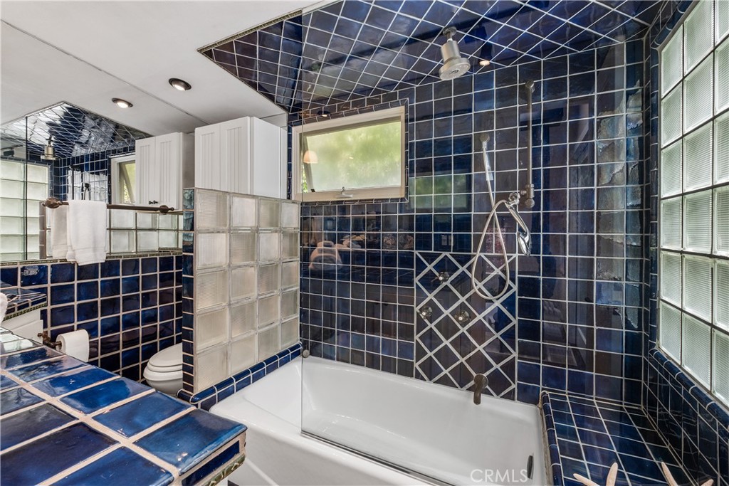 31592 Santa Rosa Dr.