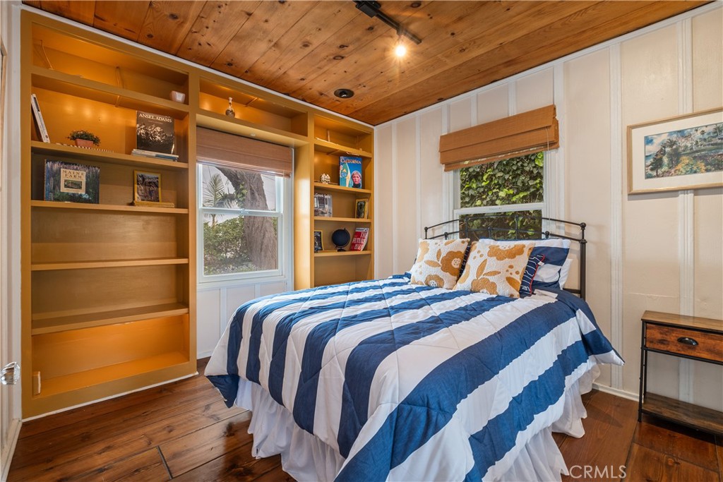 31592 Santa Rosa Dr.