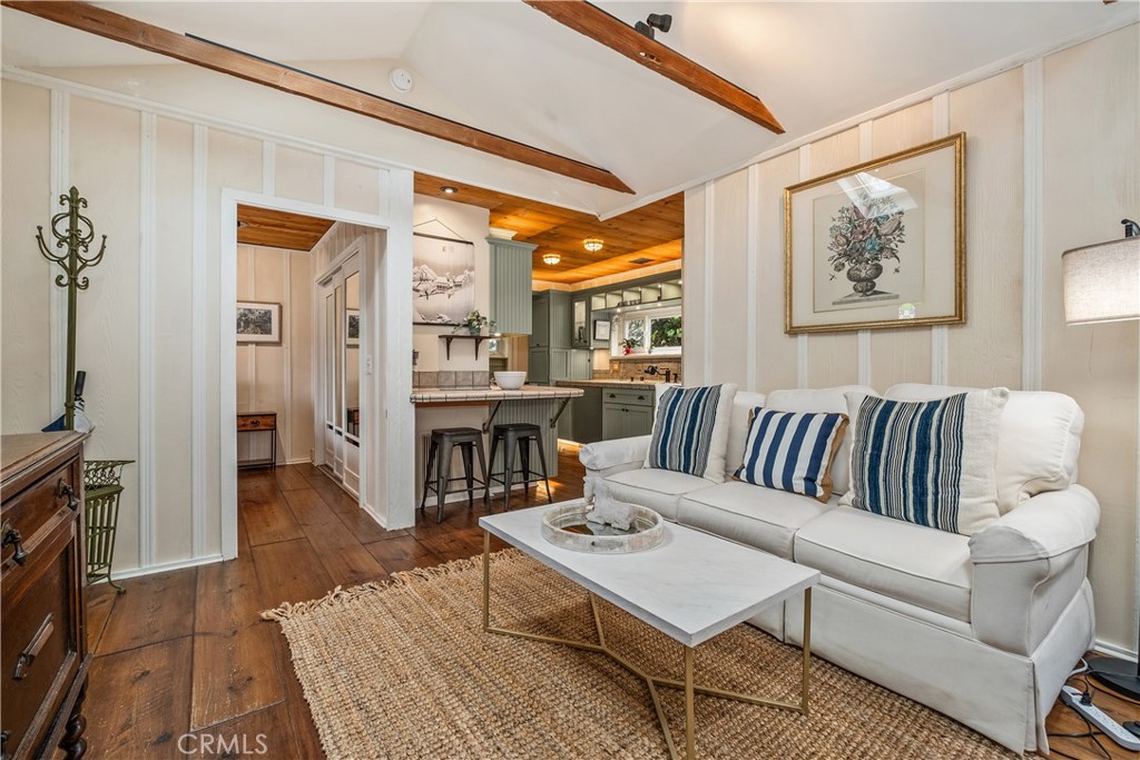 31592 Santa Rosa Dr.