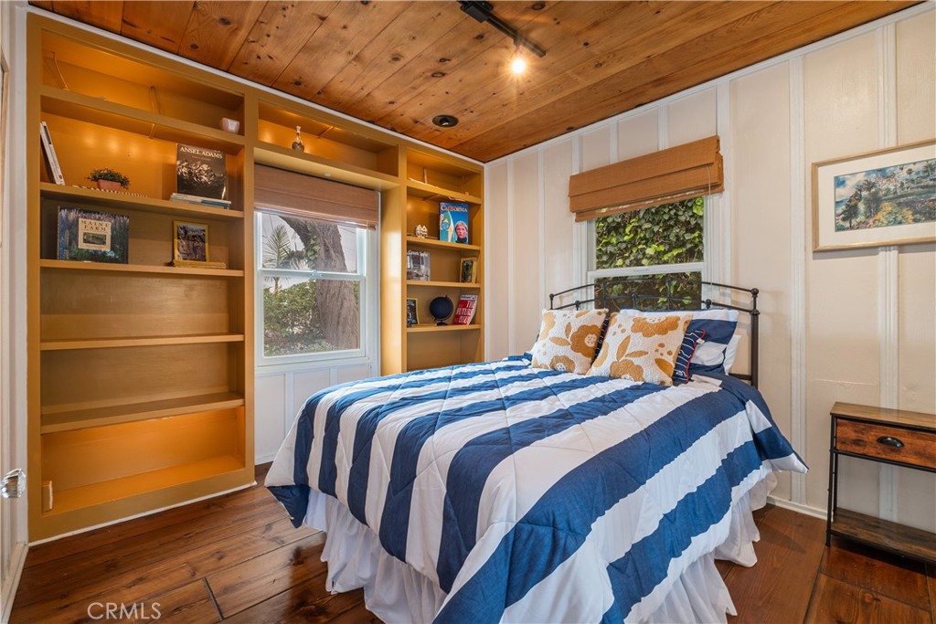 31592 Santa Rosa Dr.