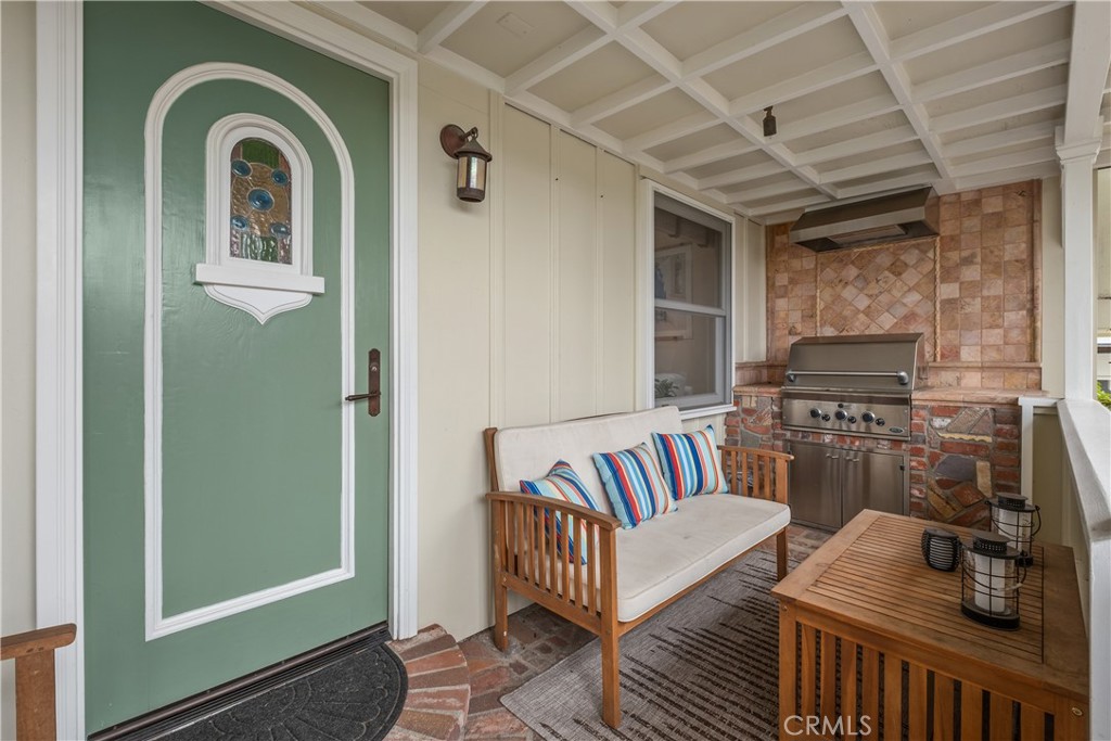 31592 Santa Rosa Dr.