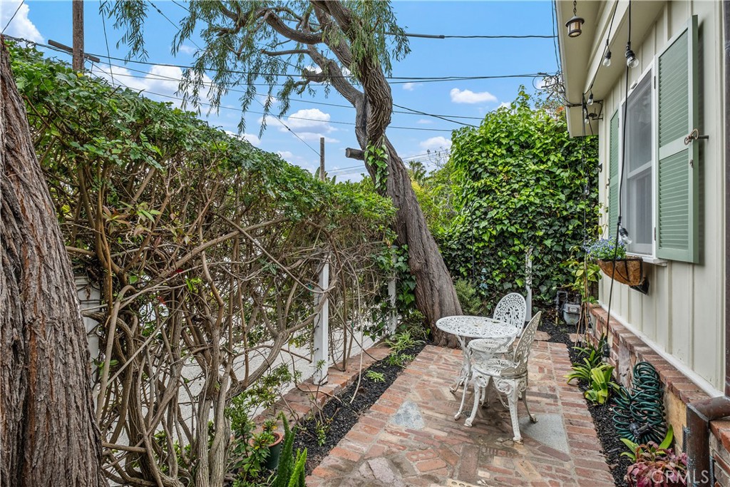 31592 Santa Rosa Dr.