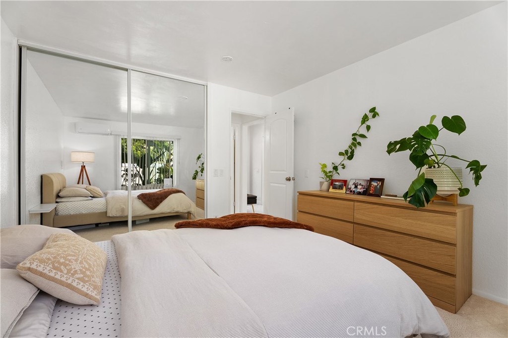 23301 La Glorieta 86