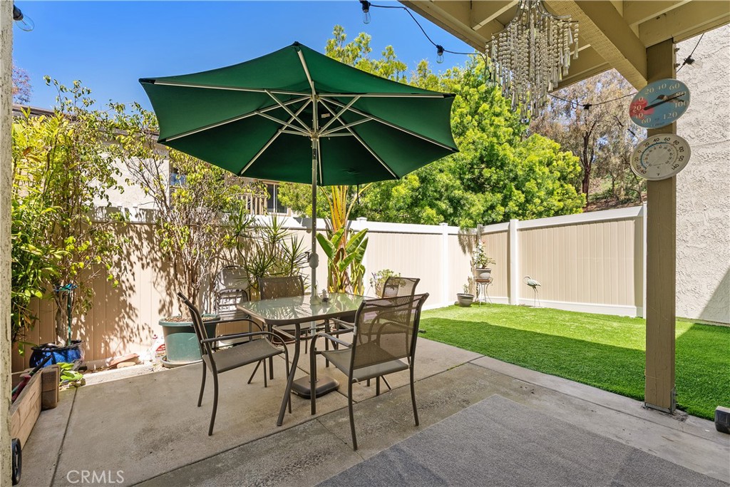 23301 La Glorieta 86