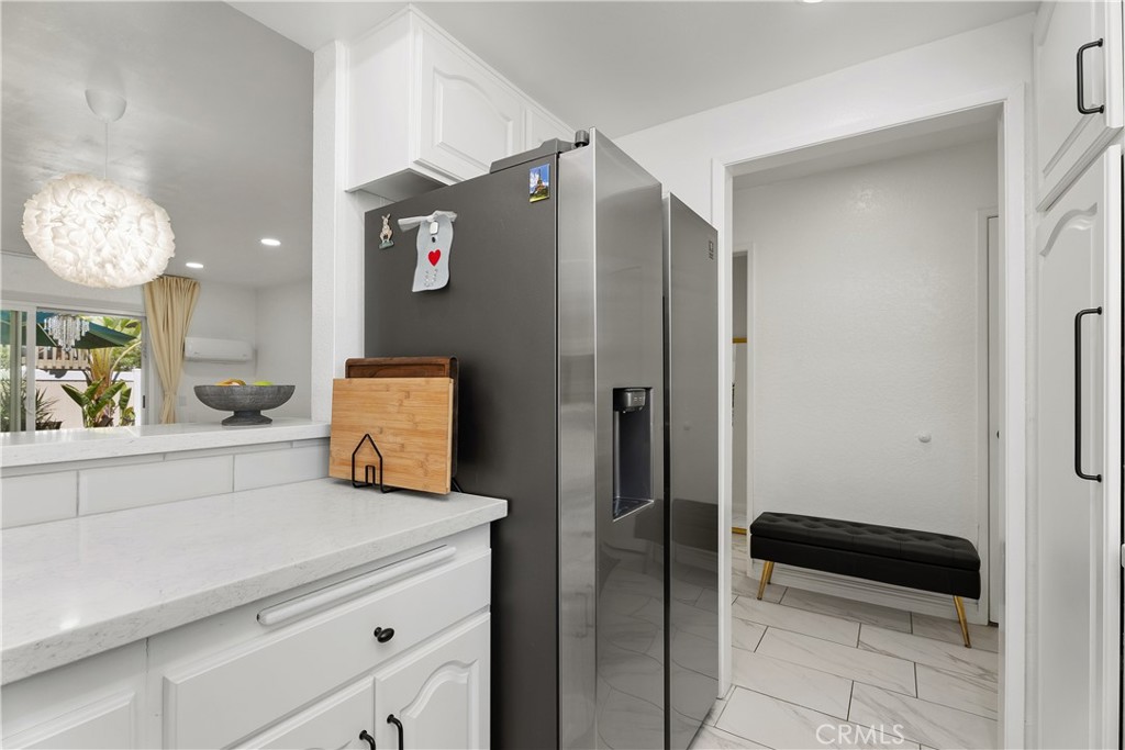 23301 La Glorieta 86